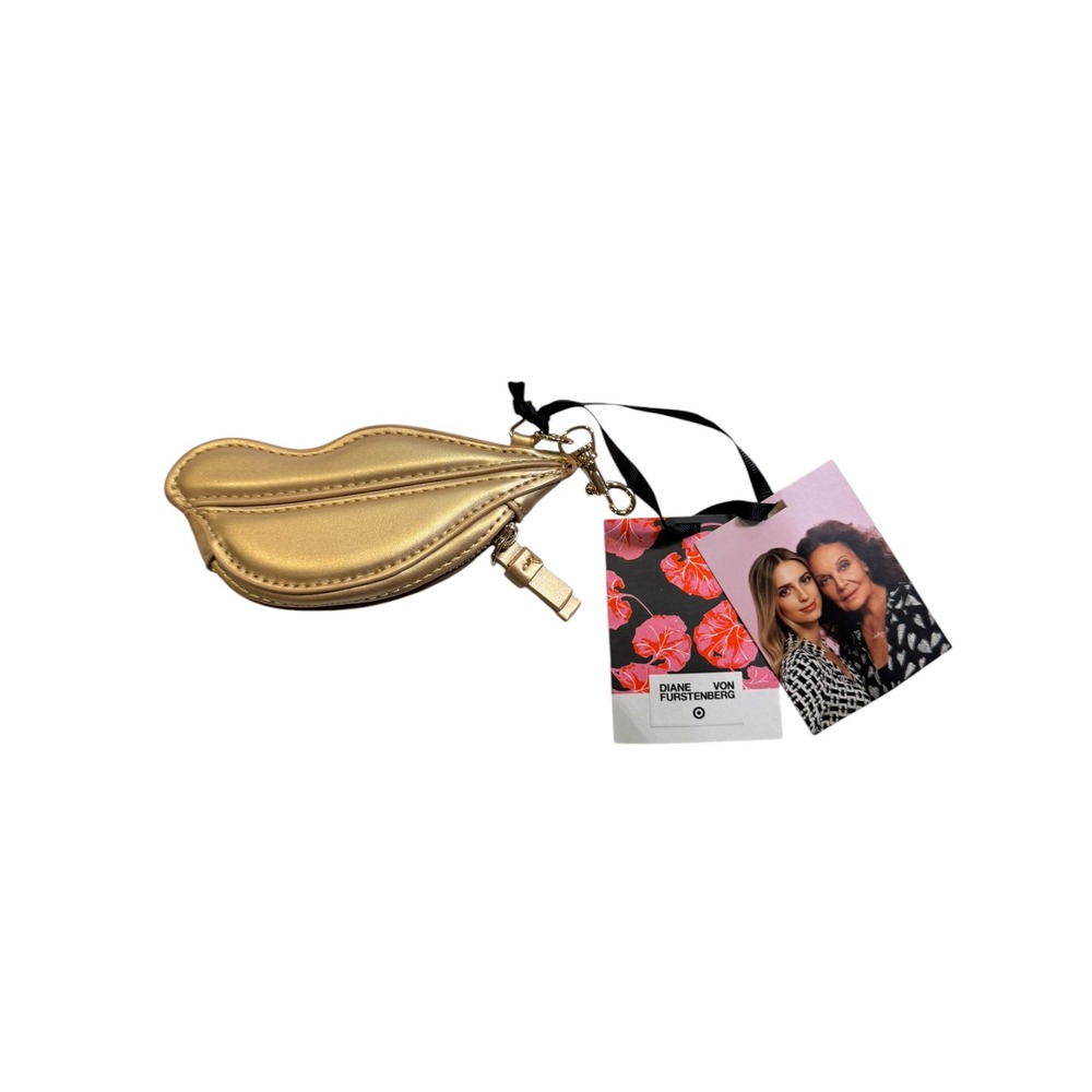 Diane von Furstenberg for Target Gold Metallic Lip Coin Purse Keychain NWT